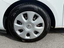 Vauxhall Corsa Van CDTi ecoFLEX - U7006