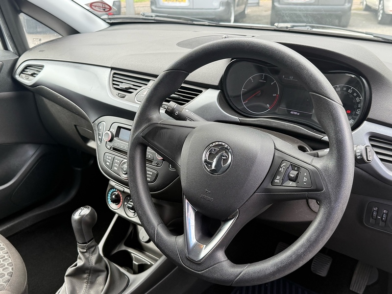 Vauxhall Corsa Van CDTi ecoFLEX - U7006