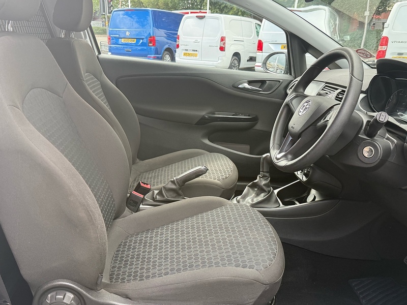 Vauxhall Corsa Van CDTi ecoFLEX - U7006