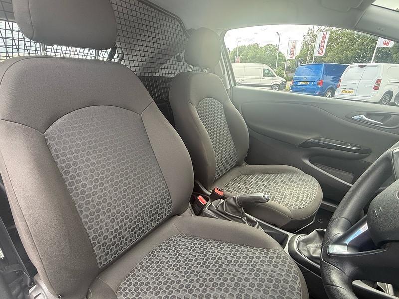 Vauxhall Corsa Van CDTi ecoFLEX - U7006