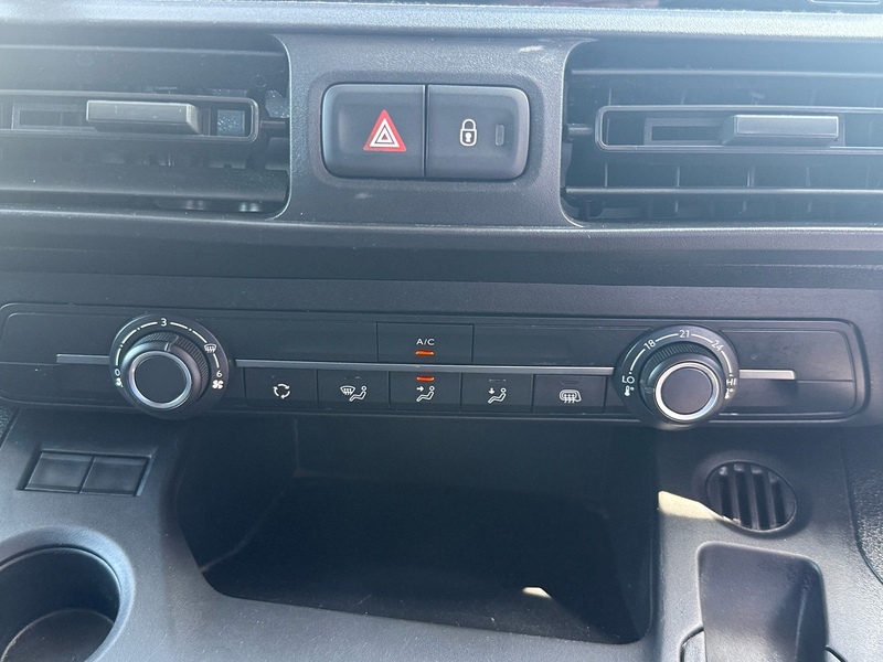 Vauxhall Combo Turbo D 2300 Pro - U7009