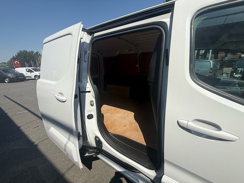 Vauxhall Combo Turbo D 2300 Pro - U7009