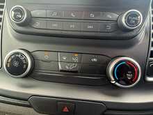 Ford Transit 350 EcoBlue Leader - U7015