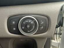 Ford Transit Custom 300 EcoBlue Limited - U7017