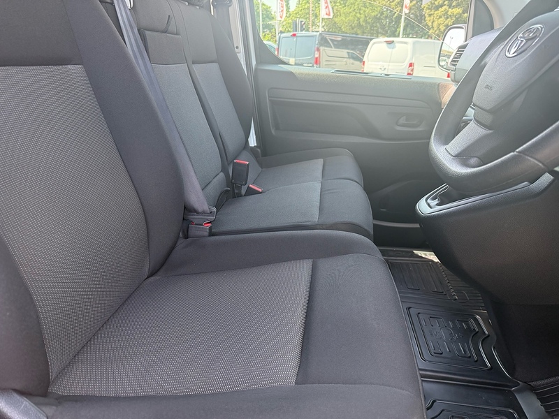 Toyota ProAce D Icon - U7019