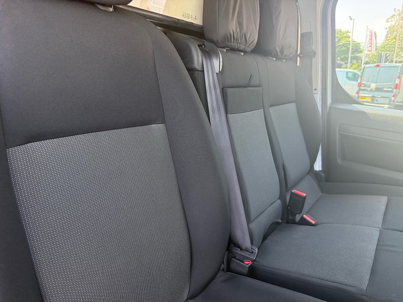 Toyota ProAce D Icon - U7019
