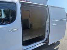Peugeot Expert BlueHDi 1000 Asphalt Premium + - U7025