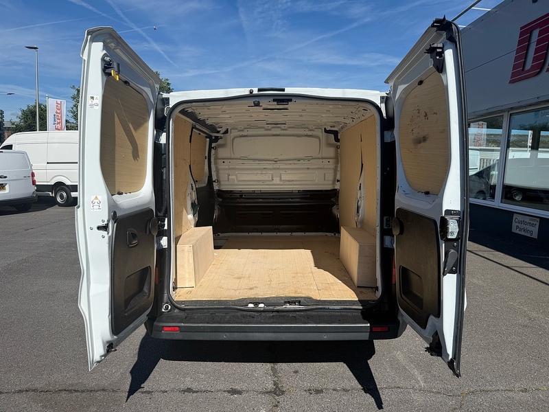 Renault Trafic dCi Blue SL28 Business - U7026