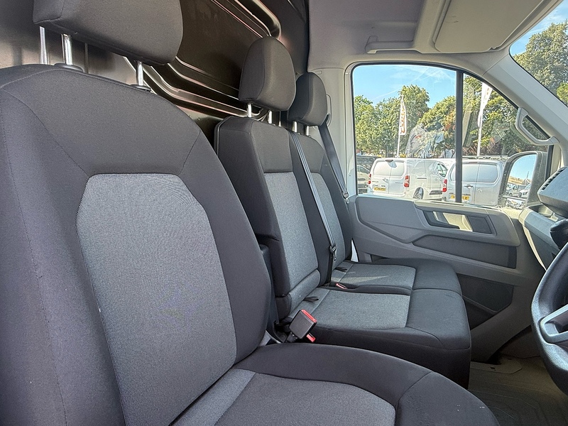 Volkswagen Crafter TDI CR35 Startline - U7030