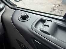 Ford Transit Custom 300 EcoBlue Limited - U7032