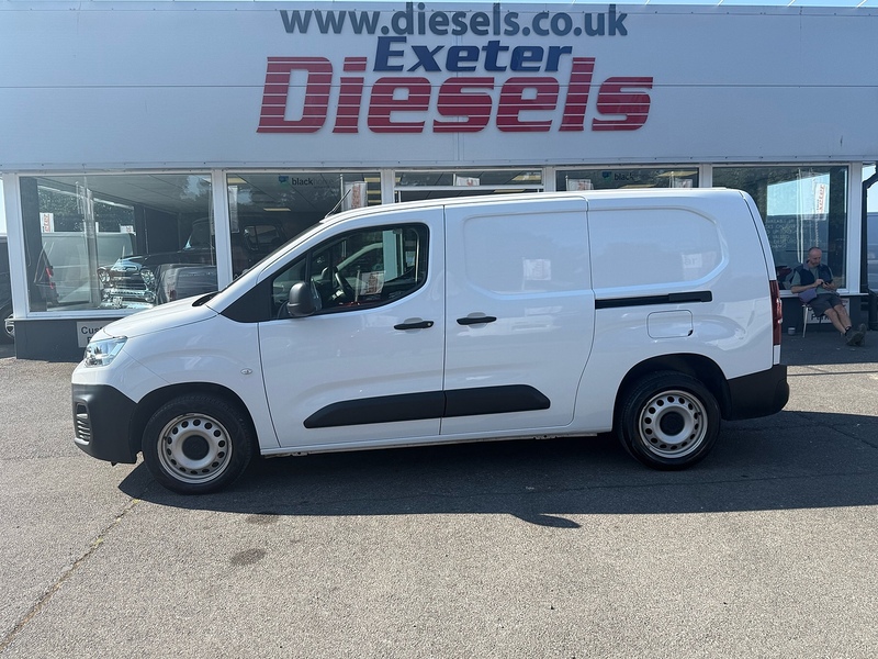 Citroen Berlingo BlueHDi 950 Enterprise Edition XL - U7036