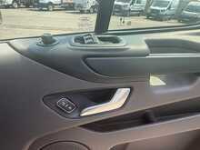 Ford Transit Custom 320 EcoBlue Trend - U7039