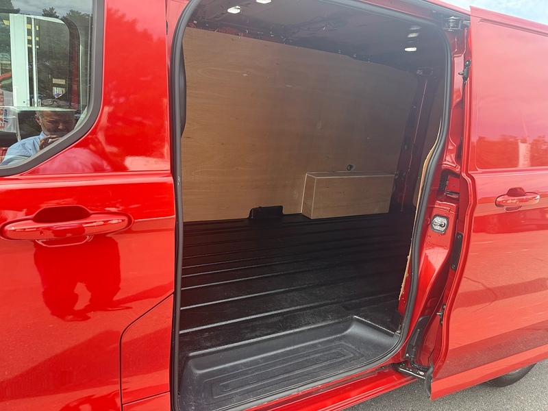 Ford Transit Custom 320 EcoBlue Limited - U7044