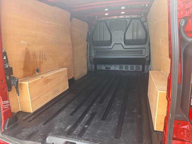 Ford Transit Custom 320 EcoBlue Limited - U7044