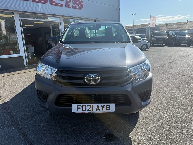 Toyota Hilux D-4D Active Narrow Body - U7045