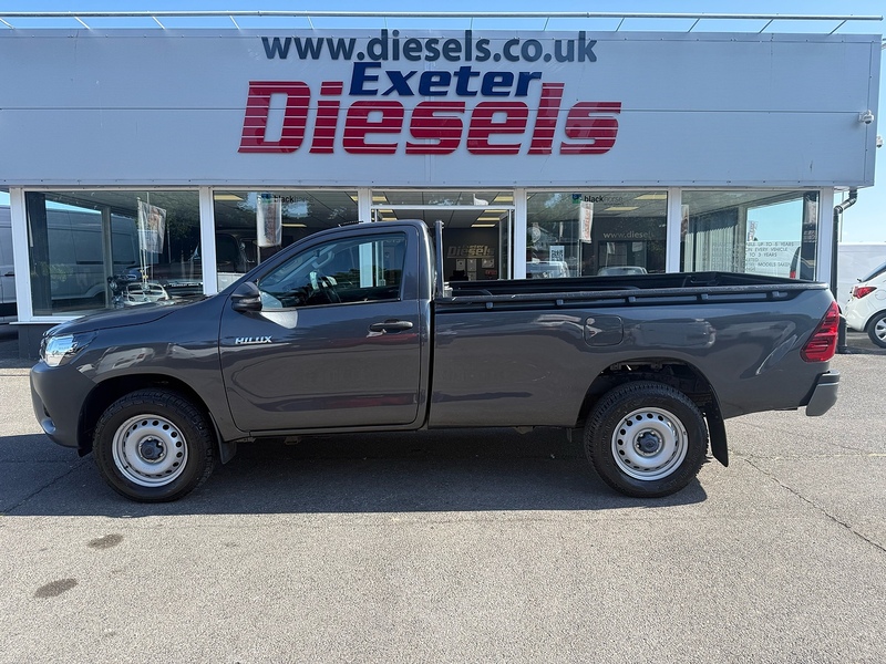 Toyota Hilux D-4D Active Narrow Body - U7045