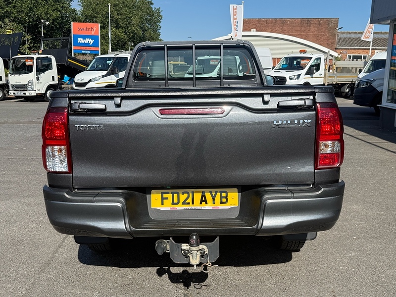 Toyota Hilux D-4D Active Narrow Body - U7045
