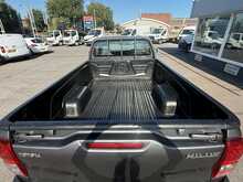 Toyota Hilux D-4D Active Narrow Body - U7045