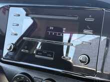 Toyota Hilux D-4D Active Narrow Body - U7045