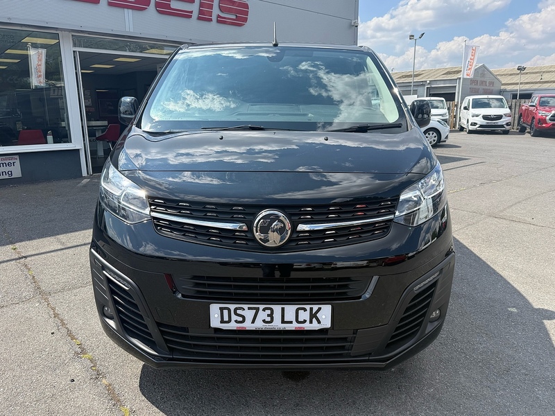 Vauxhall Vivaro Turbo D 3100 Pro L2H1 - U7048