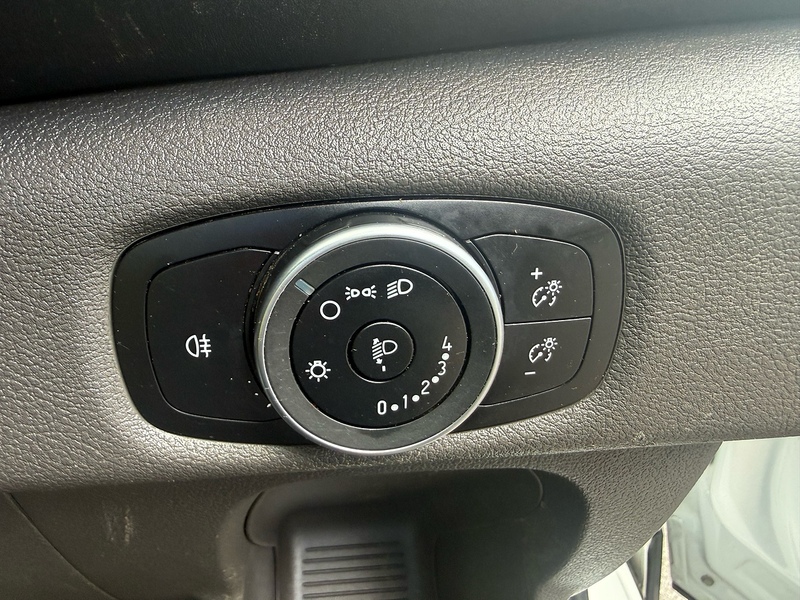 Ford Transit 350 EcoBlue Leader - U7049