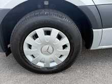 Mercedes-Benz Sprinter 315 CDI Premium L2H2 - U7056