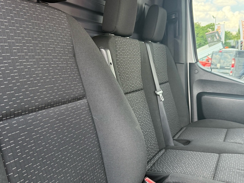 Mercedes-Benz Sprinter 315 CDI Premium L2H2 - U7056