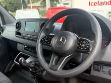 Mercedes-Benz Sprinter 315 CDI Premium L2H2 - U7056