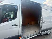 Mercedes-Benz Sprinter 315 CDI Premium L2H2 - U7056