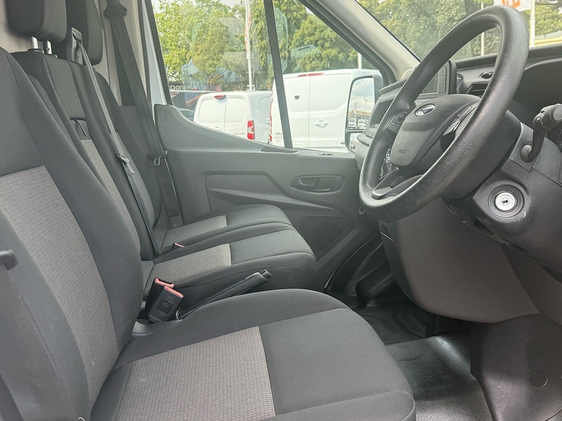Ford Transit 350 EcoBlue Leader - U7058