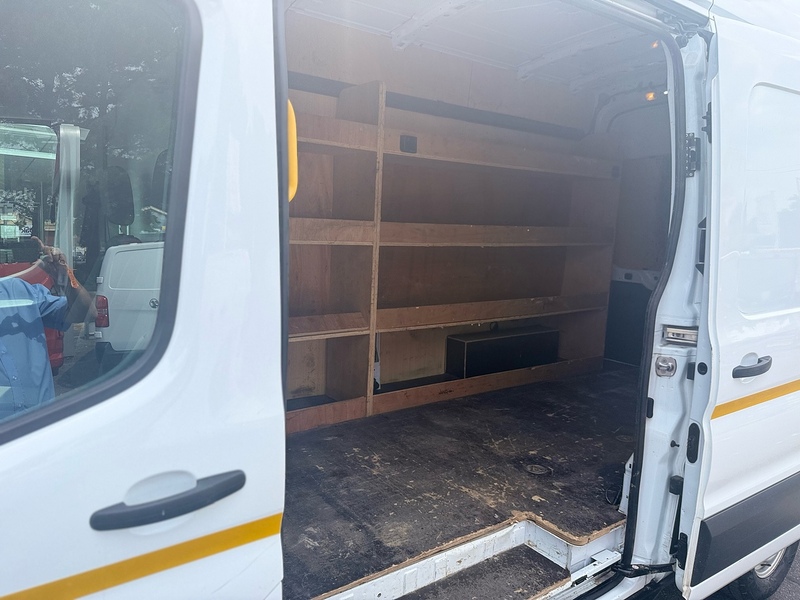 Ford Transit 350 EcoBlue Leader - U7058