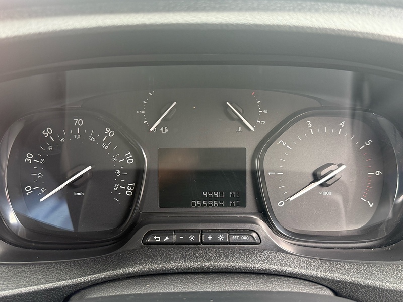 Vauxhall Vivaro Turbo D 2900 Prime - U7066