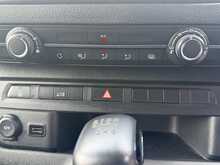 Vauxhall Vivaro Turbo D 2900 Prime - U7066