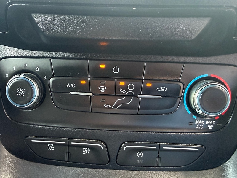 Ford Transit Connect 230 EcoBlue Leader - U7068
