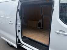 Vauxhall Vivaro Turbo D 2900 Pro L2H1 - U7069