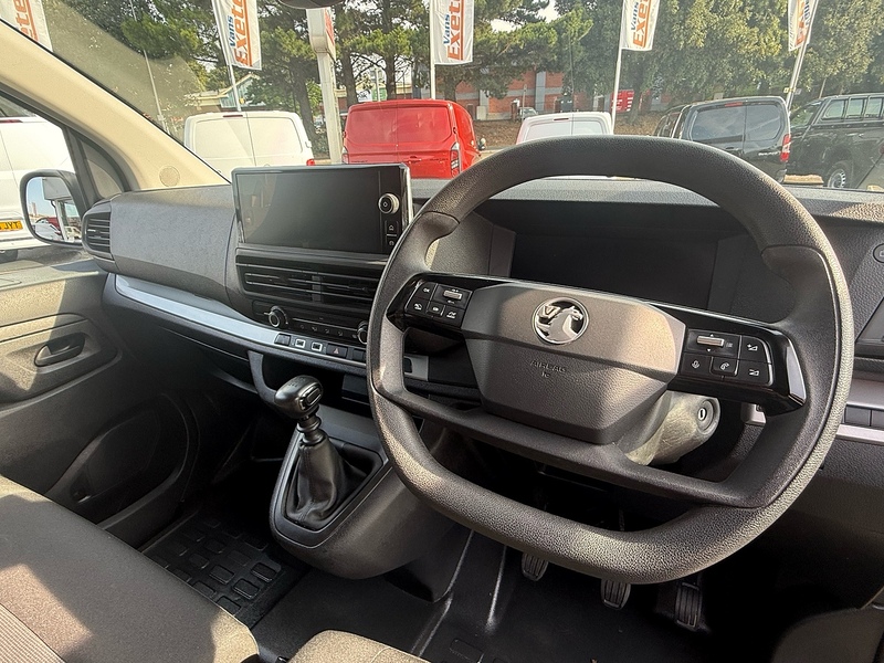 Vauxhall Vivaro Turbo D Prime - U7070