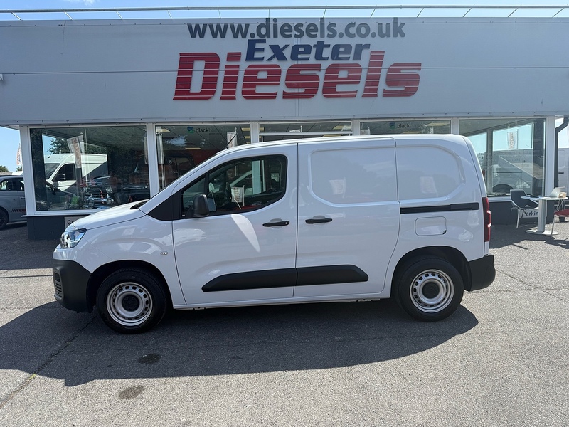 Citroen Berlingo BlueHDi 650 Enterprise Edition M - U7074