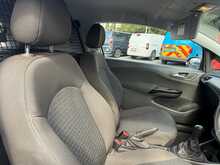 Vauxhall Corsa Van CDTi ecoFLEX - U7076