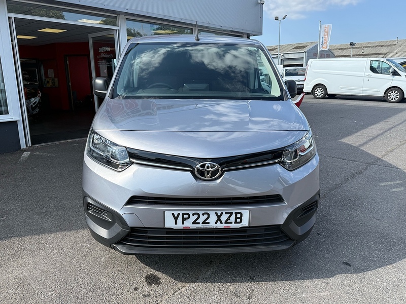 Toyota PROACE CITY BlueHDi Active L1 Twin Side Doors - U7078