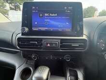 Toyota PROACE CITY BlueHDi Active L1 Twin Side Doors - U7078