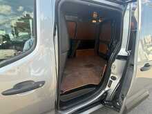 Toyota PROACE CITY BlueHDi Active L1 Twin Side Doors - U7078