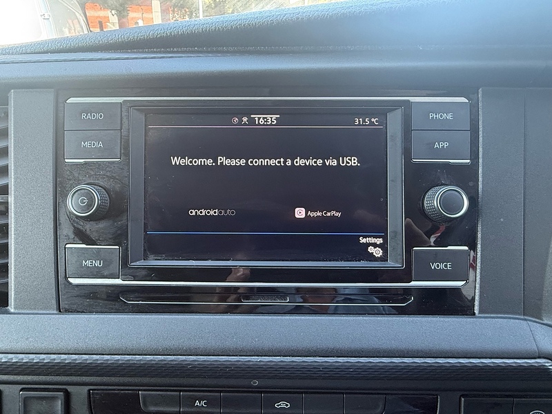 Volkswagen Transporter TDI T28 Highline SWB - U7079