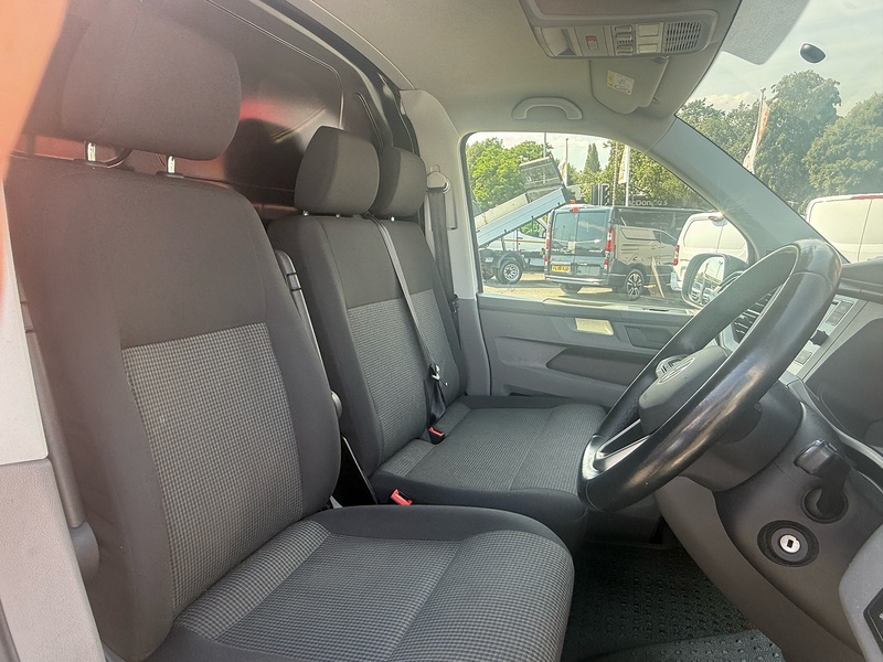 Volkswagen Transporter TDI T28 Startline - U7080