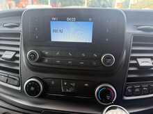 Ford Transit Custom 300 EcoBlue Leader - U7082