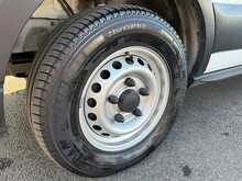 Ford Transit 350 EcoBlue Leader RWD - U7084