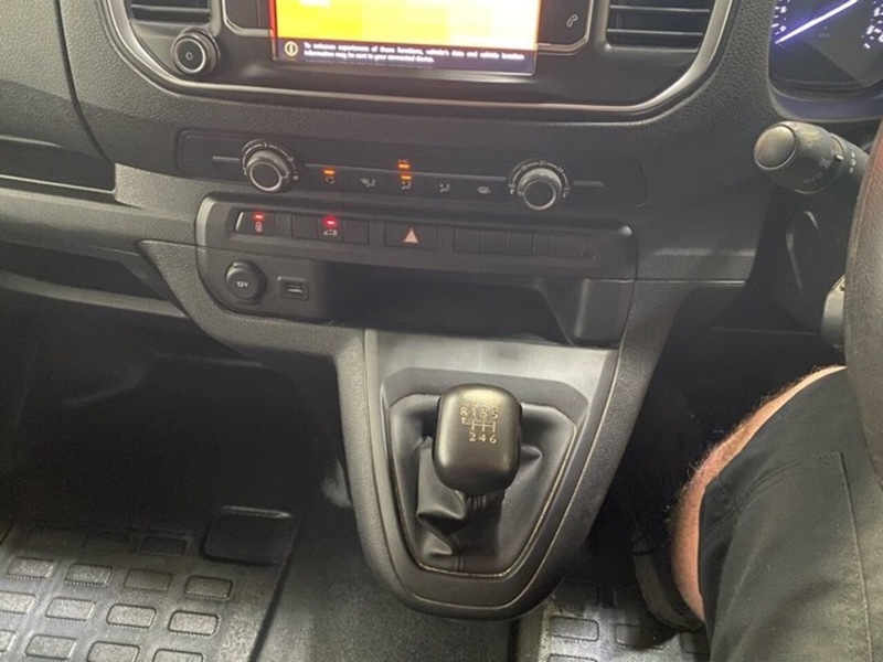 Citroen Dispatch BlueHDi 1400 Enterprise Edition XL - U7088