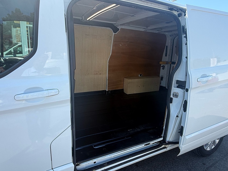 Ford Transit Custom 300 EcoBlue Limited - U7089