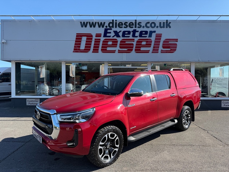 Toyota Hilux D-4D Invincible 2.8 AUTO - U7091