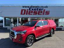 Toyota Hilux D-4D Invincible 2.8 AUTO - U7091