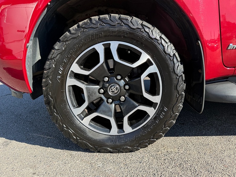 Toyota Hilux D-4D Invincible 2.8 AUTO - U7091